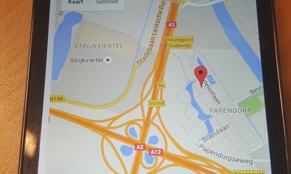 Phone with Google Maps