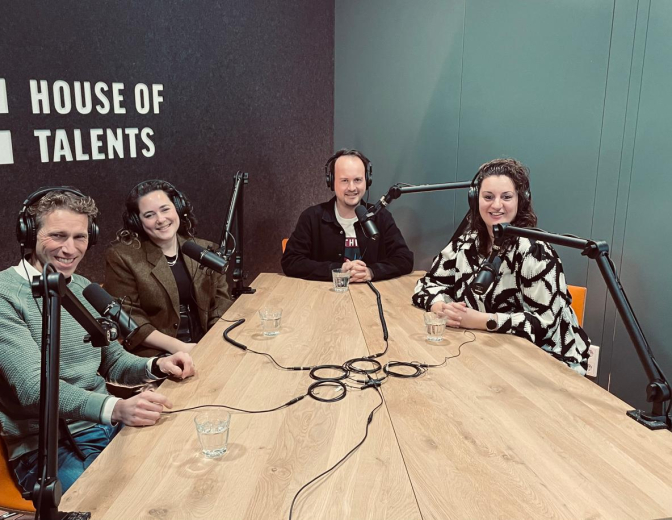 Podcastfoto LOL #8 L&D