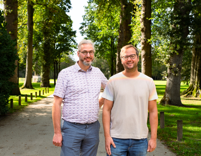 René en Gert sfeerbeeld buiten